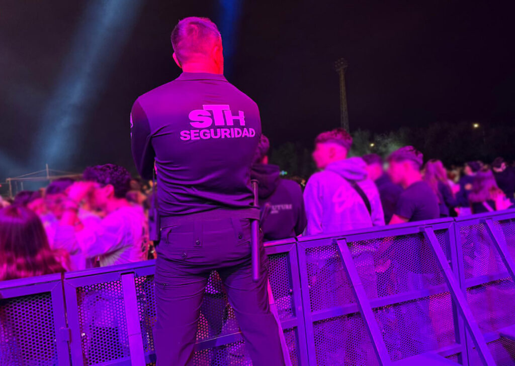 seguridad en eventos y conciertos, seguridad aeroportuaria, seguridad con perros. STEALTH SECURITY